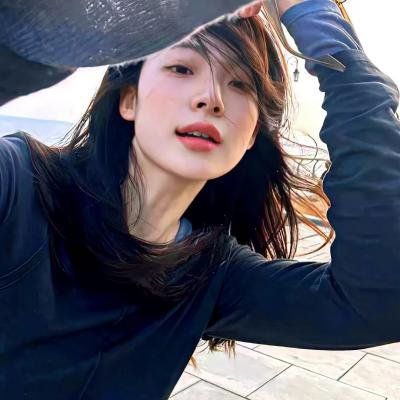 裴夫人是朵带刺的小玫瑰离婚后前妻惊艳全球